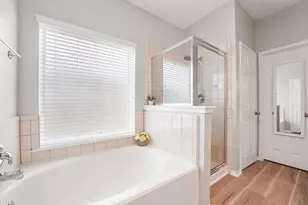 10506 Great River Ct, Houston, TX 77089 - Photo 16