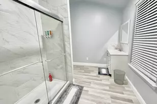 16959 Great Glen Dr, Houston, TX 77084 - Photo 8