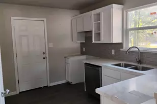 534 Meridian, Livingston, TX 77351 - Photo 8