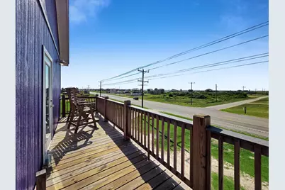 2302 Highway 87, Gilchrist, TX 77617 - Photo 10