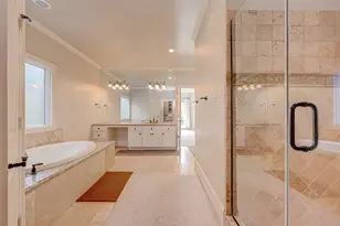 7619 Pine Ridge Terrace Rd, Houston, TX 77081 - Photo 24