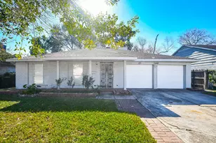 11443 Newbrook Dr, Houston, TX 77072 - Photo 1