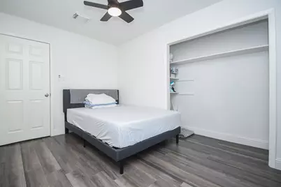 11443 Newbrook Drive, Houston, TX 77072 - Photo 22