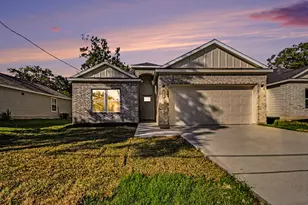 2008 Bellview St, La Marque, TX 77568 - Photo 2