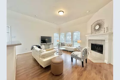 4903 Falls Circle, Missouri City, TX 77459 - Photo 6