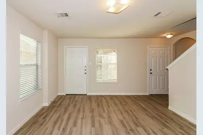 5511 Amelia Plantation Drive, Katy, TX 77449 - Photo 4