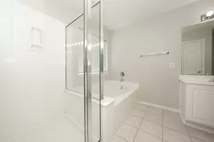 14310 Mirkwood Ln Ln, Houston, TX 77014 - Photo 18