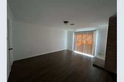 15115 Corona Del Mar Drive, Houston, TX 77083 - Photo 8