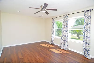 1131 Globe Street, Houston, TX 77034 - Photo 8