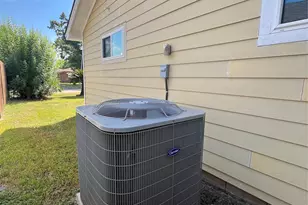 1131 Globe St, Houston, TX 77034 - Photo 28