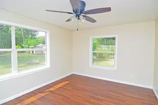 1131 Globe St, Houston, TX 77034 - Photo 12