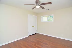 1131 Globe St, Houston, TX 77034 - Photo 20