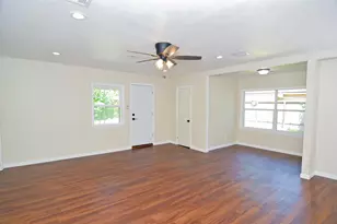 1131 Globe St, Houston, TX 77034 - Photo 10