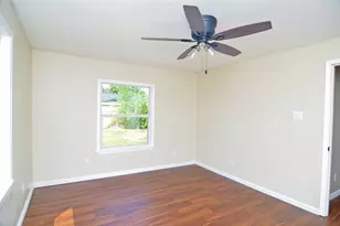 1131 Globe St, Houston, TX 77034 - Photo 18