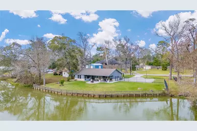 126 Magnolia Point Drive, Houston, TX 77336 - Photo 2