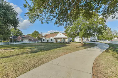 2284 Fm-1094, Sealy, TX 77474 - Photo 4