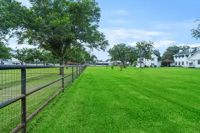 9827 Fm 2759 Road, Richmond, TX 77469 - Photo 48