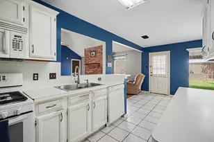 4611 Nations Dr, Pasadena, TX 77505 - Photo 10