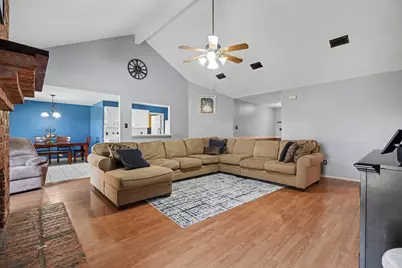 4611 Nations Drive, Pasadena, TX 77505 - Photo 4
