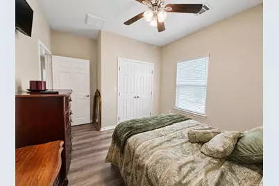 6606 E Crosstimbers Street, Houston, TX 77028 - Photo 12