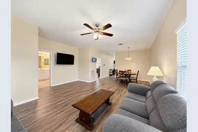 6606 E Crosstimbers Street, Houston, TX 77028 - Photo 4