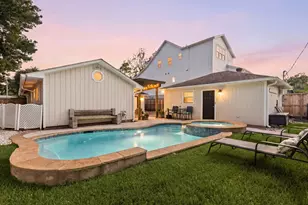 1111 Wynnwood Ln, Houston, TX 77008 - Photo 2