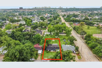 6631 Maybank Drive, Houston, TX 77055 - Photo 2