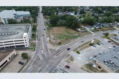 7003 Woodridge Drive, Houston, TX 77087 - Photo 10