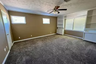 516 Roundabout Rd, Huntsville, TX 77340 - Photo 10