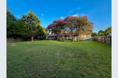 516 Roundabout Road, Huntsville, TX 77340 - Photo 22