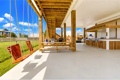 952 Sandollar, Crystal Beach, TX 77650 - Photo 16