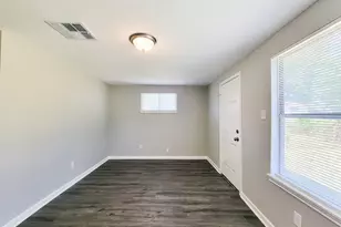 3923 Zephyr St, Houston, TX 77021 - Photo 18