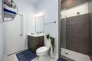 5815 Fairdale Ln, Houston, TX 77057 - Photo 22