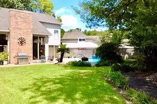 11407 Long Pine Dr, Houston, TX 77077 - Photo 42