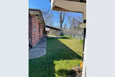 1825 Isom Street, Houston, TX 77039 - Photo 6