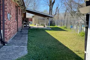 1825 Isom St, Houston, TX 77039 - Photo 6