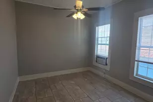 712 40th St, Galveston, TX 77550 - Photo 8