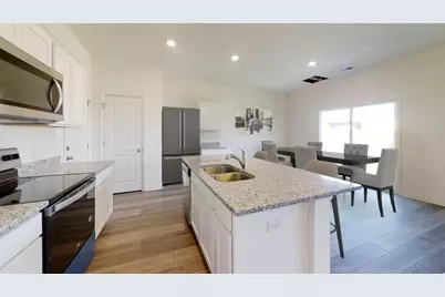 10305 Vinca Minor Lane, Houston, TX 77016 - Photo 2