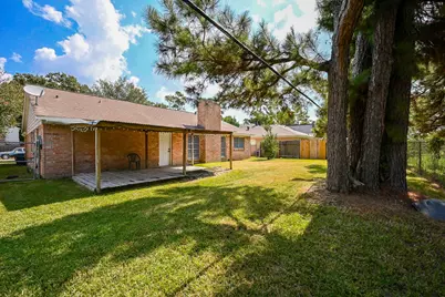 23019 Bridgewater Drive, Houston, TX 77373 - Photo 16