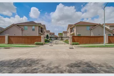 1463 Springrock Lane #A, Houston, TX 77055 - Photo 46