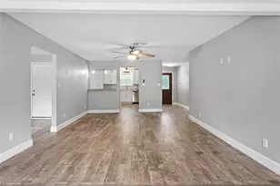 3310 Oak Dr Dr, Dickinson, TX 77539 - Photo 10