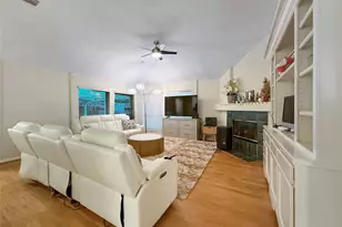 2723 Kimbleton Ct, Houston, TX 77082 - Photo 10