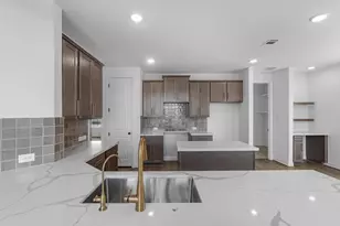15918 Switchgrass Ct, Crosby, TX 77532 - Photo 4