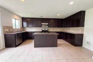 847 Canyon Hill Ln, Rosenberg, TX 77471 - Photo 2