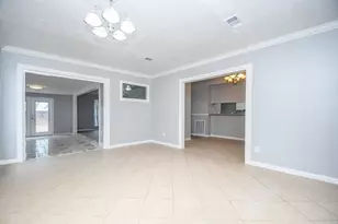 9431 Keegans Wood Dr, Houston, TX 77083 - Photo 10