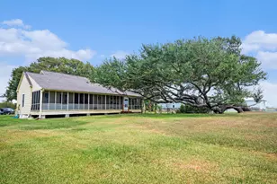 7414 Ocean Dr, Beach City, TX 77523 - Photo 8