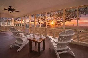 7414 Ocean Dr, Beach City, TX 77523 - Photo 1