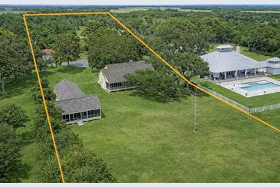 7414 Ocean Drive, Beach City, TX 77523 - Photo 4