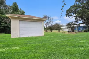 7414 Ocean Dr, Beach City, TX 77523 - Photo 48