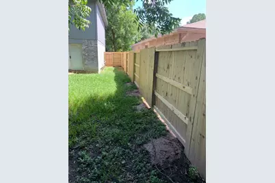 10502 Mist Lane, Houston, TX 77070 - Photo 20